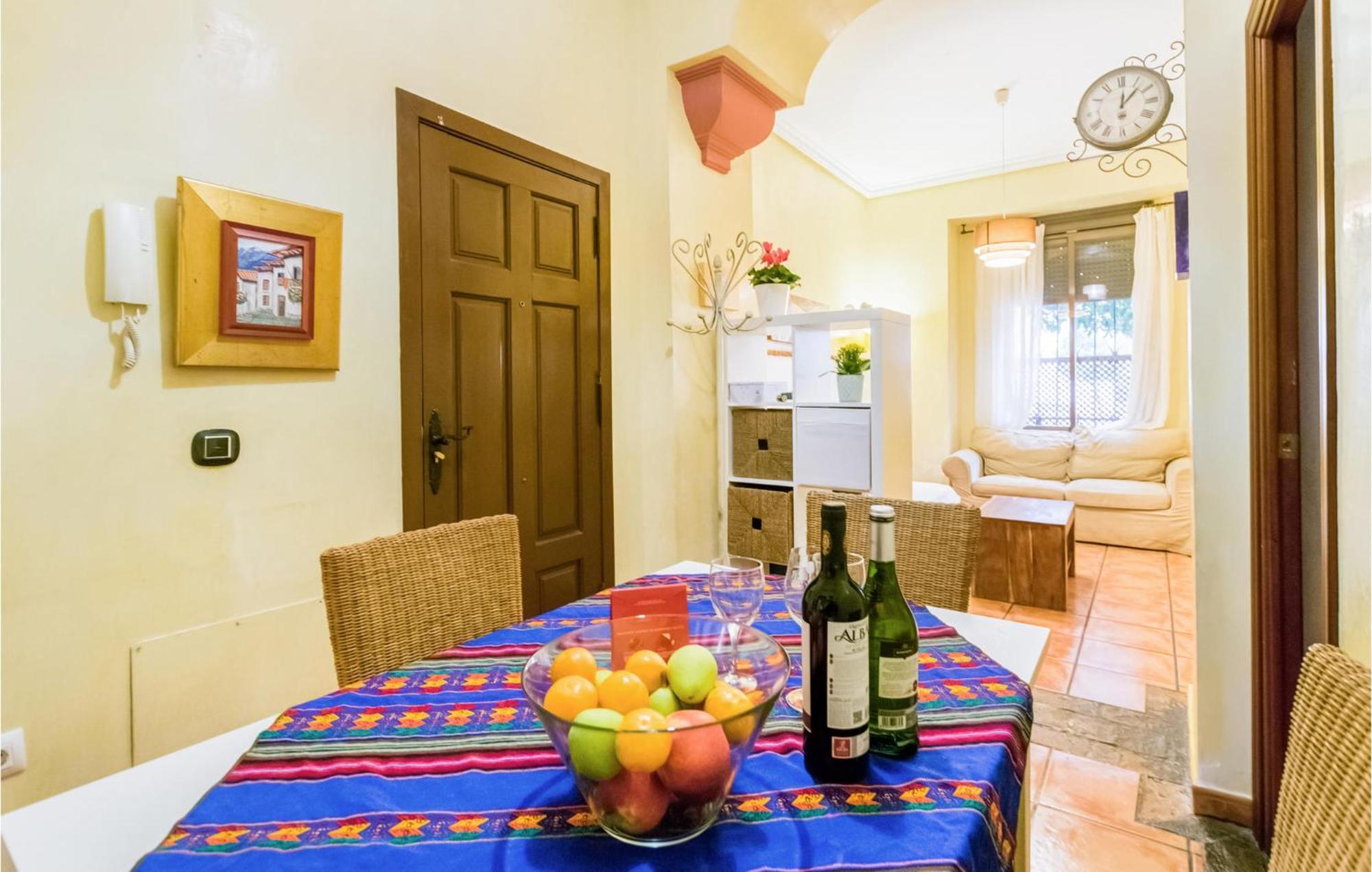 Lovely Apartment In Cordoba With Kitchen Exterior photo