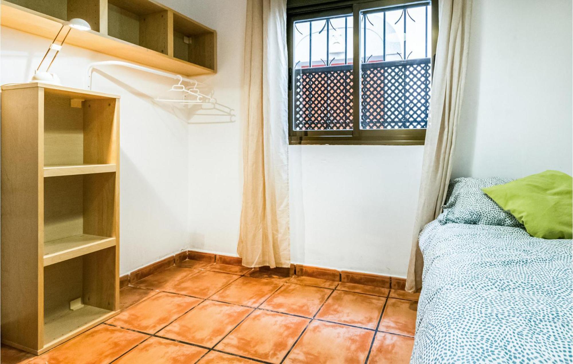 Lovely Apartment In Cordoba With Kitchen Exterior photo
